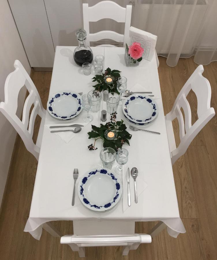 Daniela'S Apartaments 锡吉什瓦拉 外观 照片